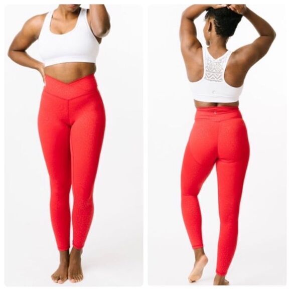 ZYia Red Leopard Scrunch Butt Leggings size 8-10 - Picture 2 of 7